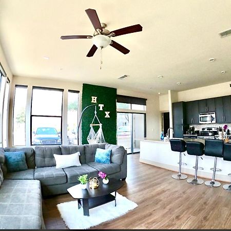 شقة هيوستن  في 5 Mins To Med Center, Comfy King Beds, Wifi,Gym,Pool المظهر الخارجي الصورة