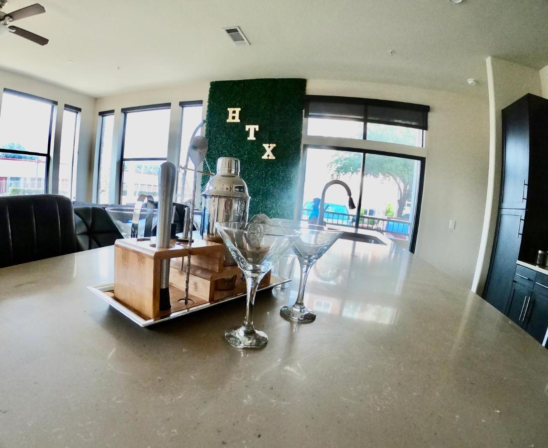 شقة هيوستن  في 5 Mins To Med Center, Comfy King Beds, Wifi,Gym,Pool المظهر الخارجي الصورة